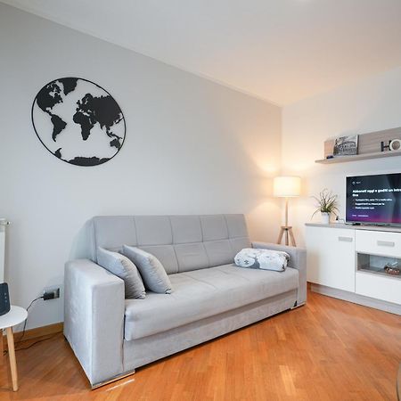 Nuvola Apartment Fiumicino Easy Self Check-In Buitenkant foto